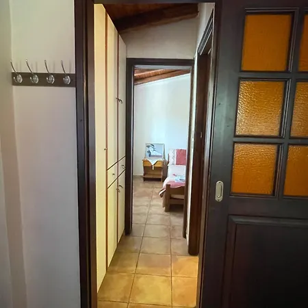 μονοκατοικία στο λουτρακι Apartment