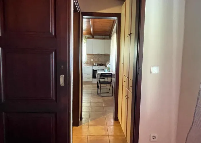 דירה μονοκατοικία στο λουτρακι